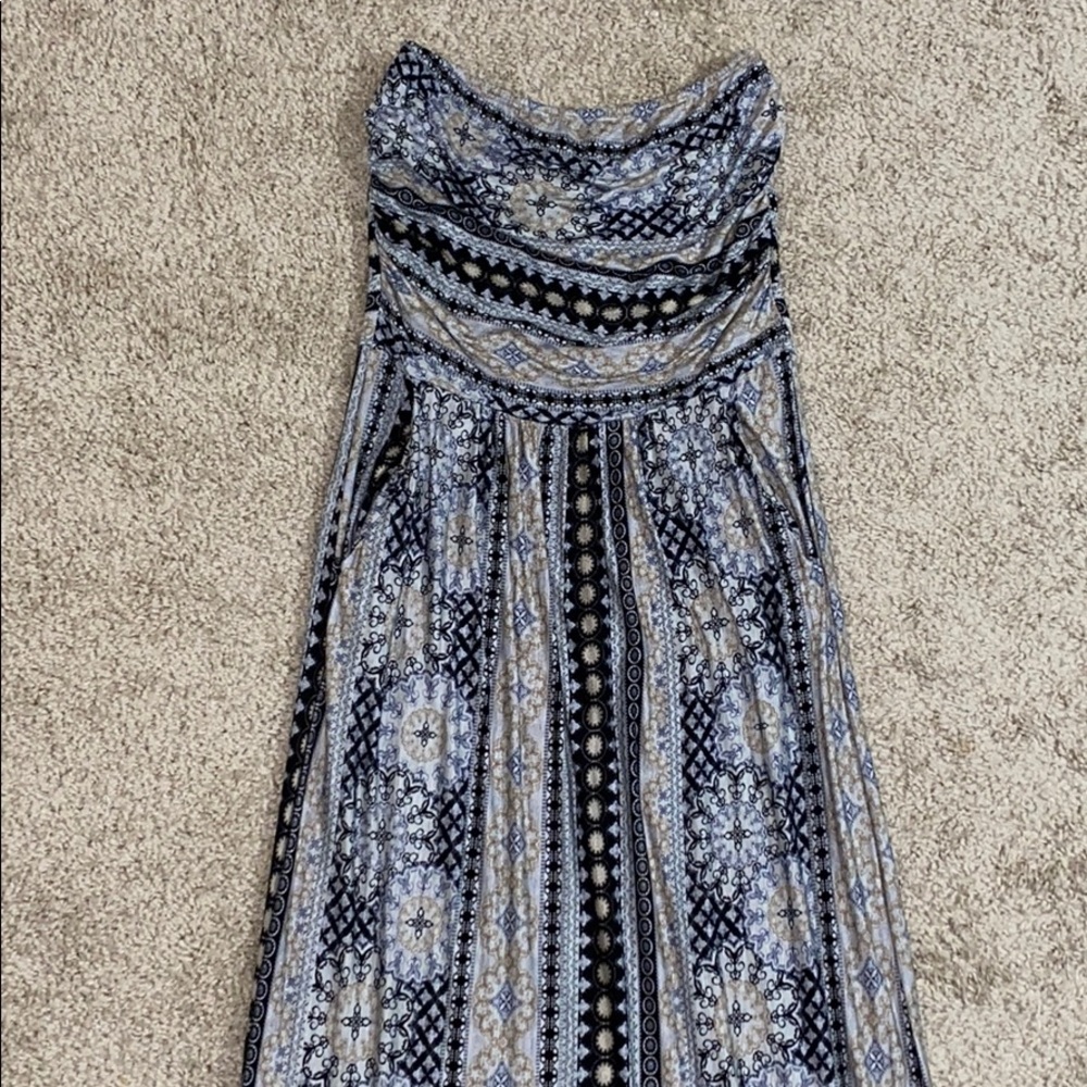 Strapless Pattern Dress - Picture 2 of 5